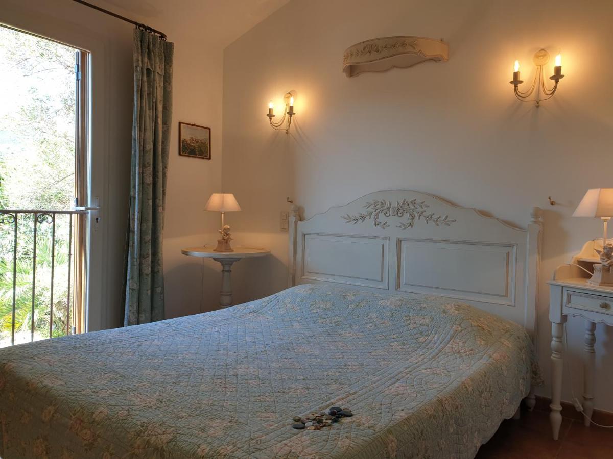Residence A Merula Calvi  Kültér fotó