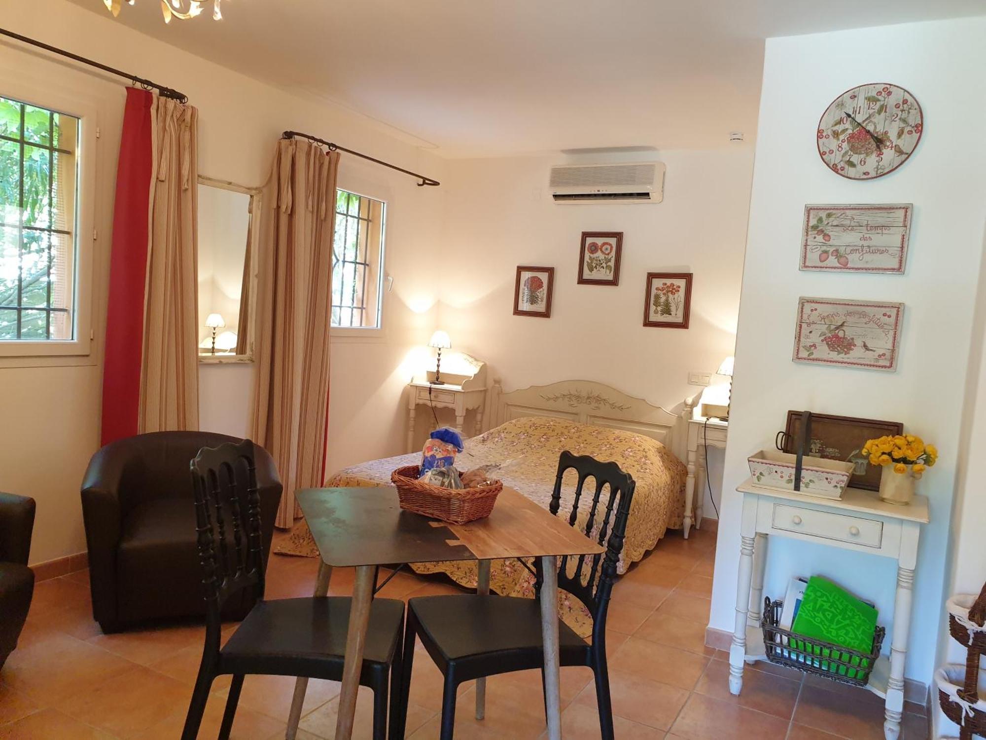 Residence A Merula Calvi  Kültér fotó