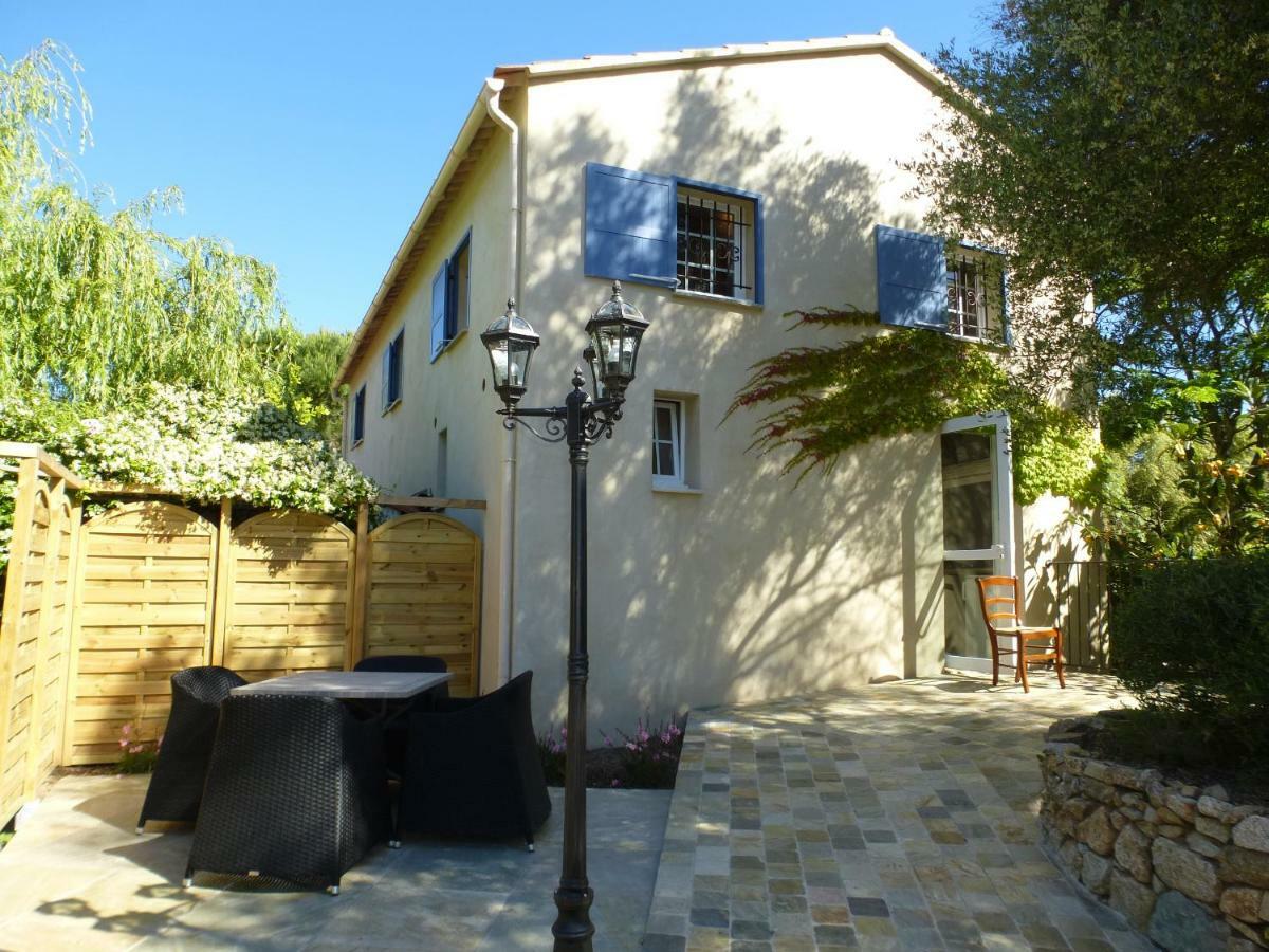 Residence A Merula Calvi  Kültér fotó