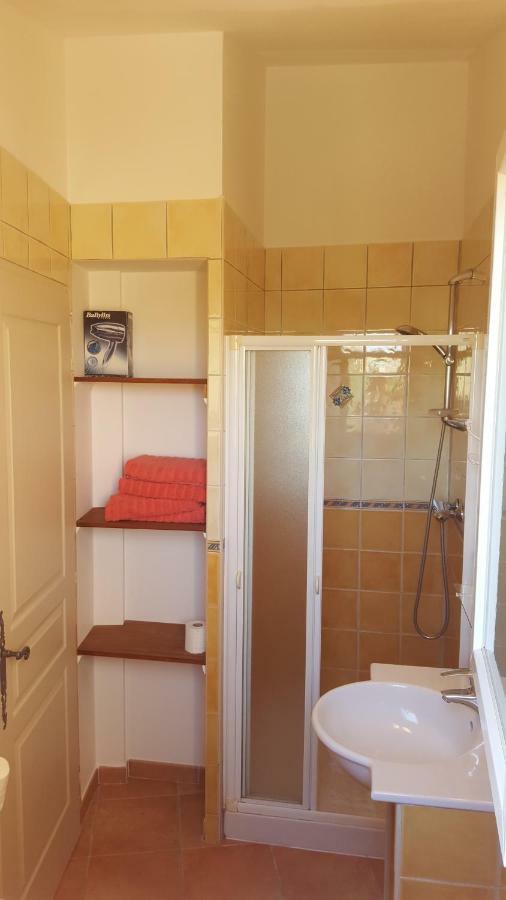 Residence A Merula Calvi  Kültér fotó