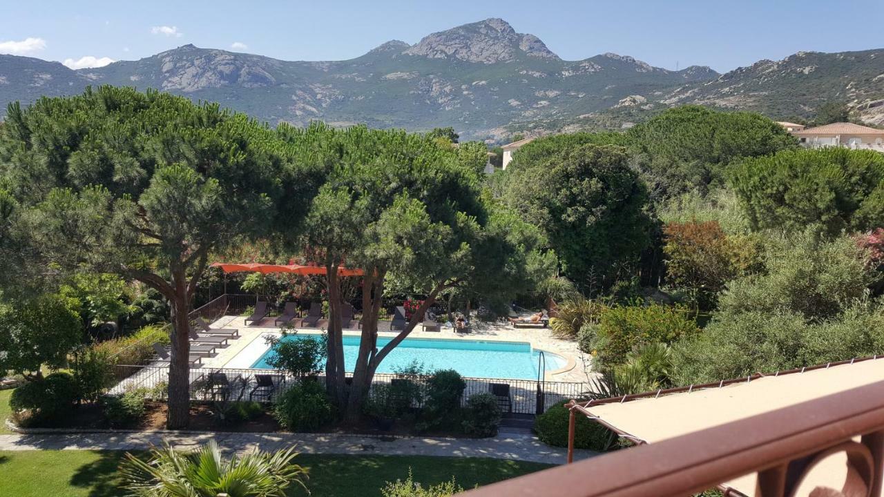 Residence A Merula Calvi  Kültér fotó